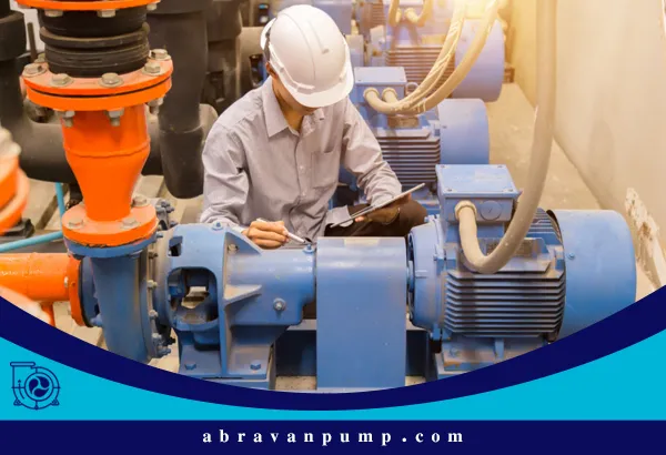 قبل از هواگیری پمپ باید به نکات ایمنی از جمله خاموش بودن پمپ و استفاده از دستک و عینک محافظ توجه کرد